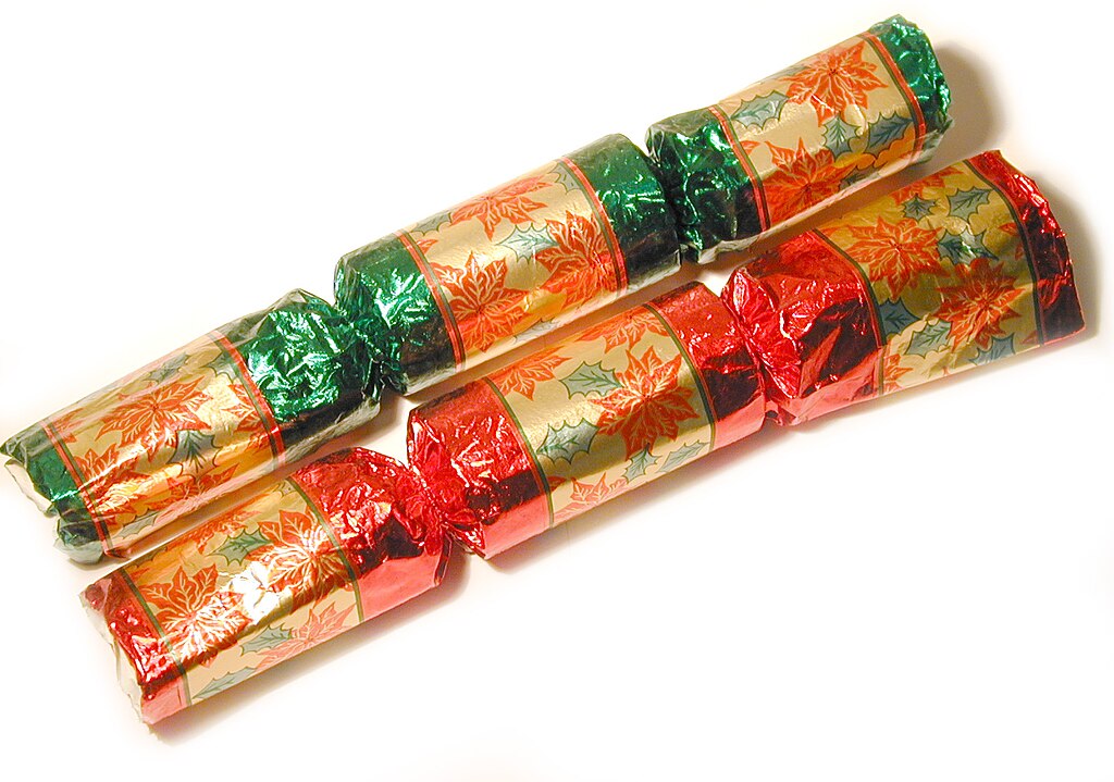 christmas-crackers